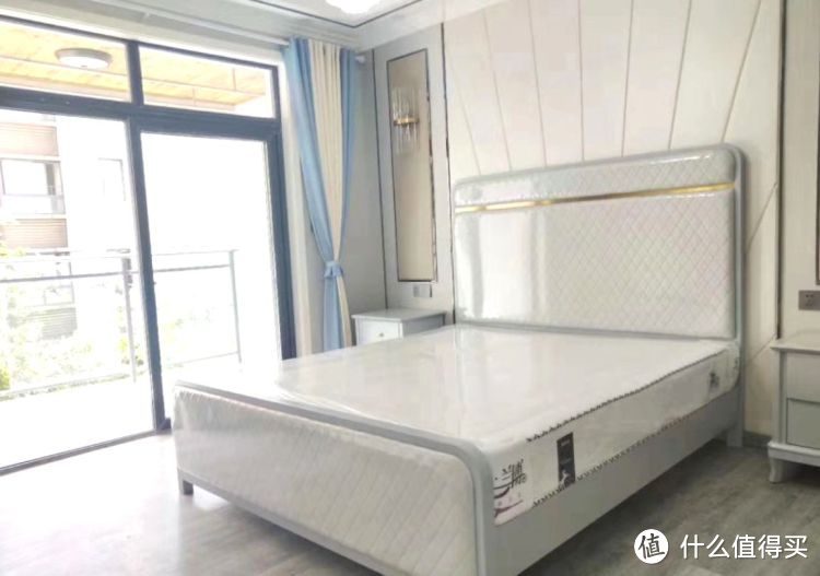 119㎡現(xiàn)代簡約三居室，20萬全包給熟人裝修，還沒開始入住先曬曬