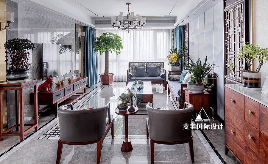 客廳窗簾裝修效果圖新中式四季華庭中式現(xiàn)代客廳設(shè)計圖片賞析