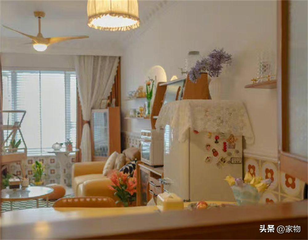 她曬出75㎡小家復(fù)古風(fēng)裝修：廚房?jī)?nèi)窗+拱門(mén)元素，真的太會(huì)布置了
